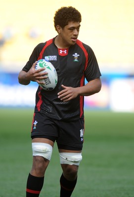 07.10.11 - Wales Rugby Captains Run - Toby Faletau during training. 