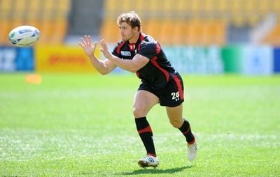 07.10.11 - Wales Rugby Captains Run - Leigh Halfpenny during training. 