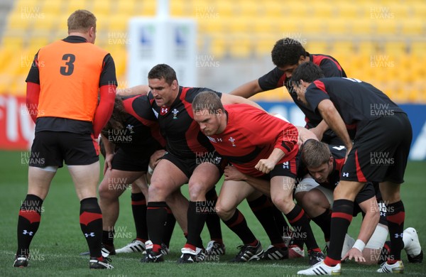 07.10.11 - Wales Rugby Captains Run - Huw Bennett and Gethin Jenkins during training. 