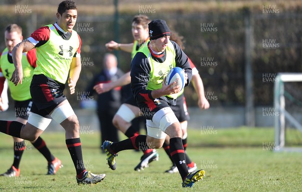 080213 - Wales Rugby Captains Run -Justin Tipuric during training