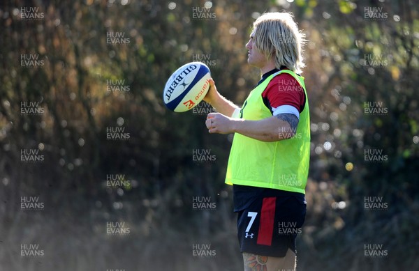 080213 - Wales Rugby Captains Run -Richard Hibbard during training