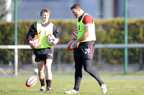 080213 - Wales Rugby Captains Run -Jonathan Davies and Jamie Roberts during training