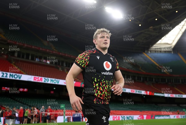 081125 - Wales Rugby Captains Run ahead of their first game against Argentina - Jac Morgan during training