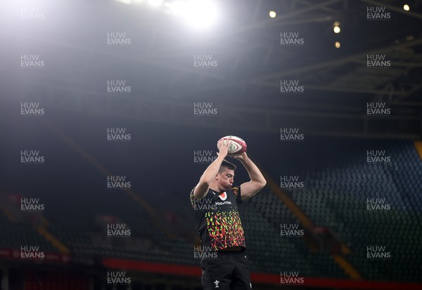 081125 - Wales Rugby Captains Run ahead of their first game against Argentina - Adam Beard during training