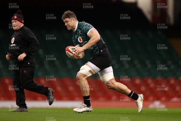 090324 - Wales Rugby Captains Run at the Principality Stadium the day before their 6 Nations game against France - Will Rowlands during training