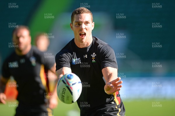 091015 - Wales Rugby Training -George North during training