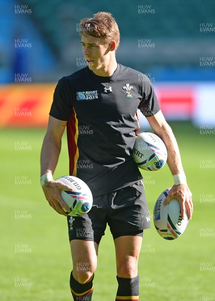 091015 - Wales Rugby Training -Liam Williams during training