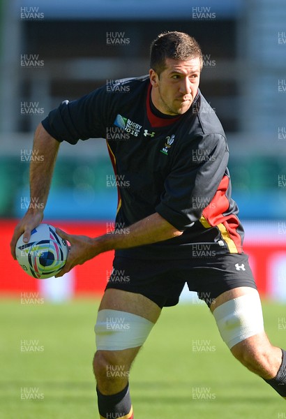 091015 - Wales Rugby Training -Justin Tipuric during training