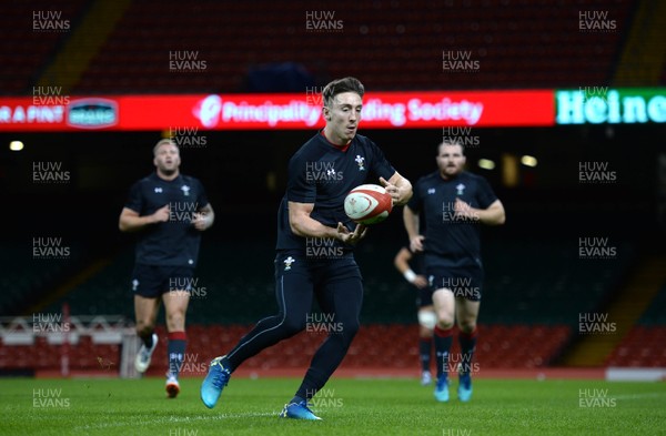 091118 - Wales Rugby Training - Josh Adams during training