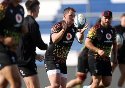 100726 - Wales Rugby Captains Run ahead of their game against Argentina in San Juan tomorrow - Ryan Elias during training