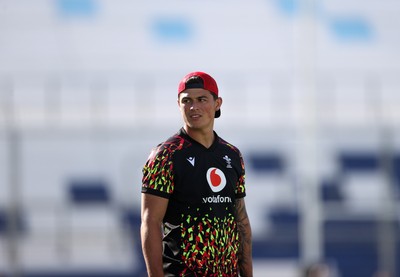 100726 - Wales Rugby Captains Run ahead of their game against Argentina in San Juan tomorrow - Louis Rees-Zammit during training