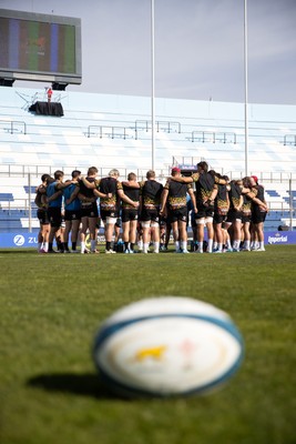 100726 - Wales Rugby Captains Run ahead of their game against Argentina in San Juan tomorrow - Wales team huddle