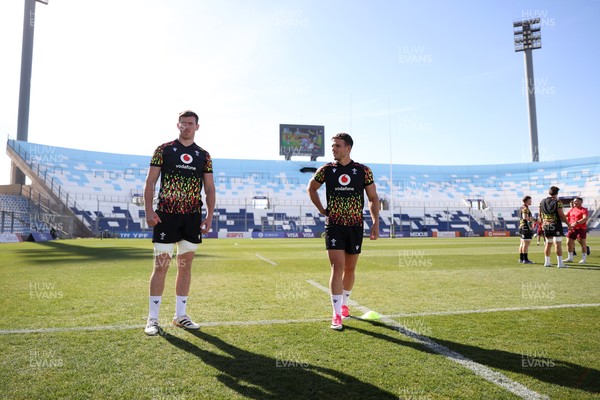 100726 - Wales Rugby Captains Run ahead of their game against Argentina in San Juan tomorrow - Adam Beard and Kieran Hardy during training