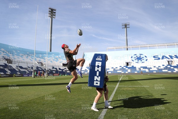 100726 - Wales Rugby Captains Run ahead of their game against Argentina in San Juan tomorrow - Louis Rees-Zammit during training