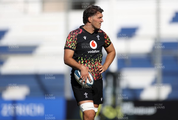 100726 - Wales Rugby Captains Run ahead of their game against Argentina in San Juan tomorrow - Teddy Williams during training