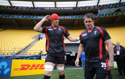 10.09.11 - Wales Rugby Captains Run - Alun Wyn Jones and Shane Williams walk out for training at Westpac Stadium, Wellington. 