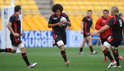 10.09.11 - Wales Rugby Captains Run - Toby Faletau during training. 