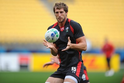10.09.11 - Wales Rugby Captains Run - Luke Charteris during training. 