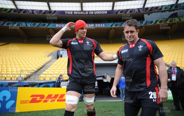 10.09.11 - Wales Rugby Captains Run - Alun Wyn Jones and Shane Williams walk out for training at Westpac Stadium, Wellington. 