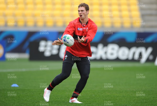 10.09.11 - Wales Rugby Captains Run - George North during training. 