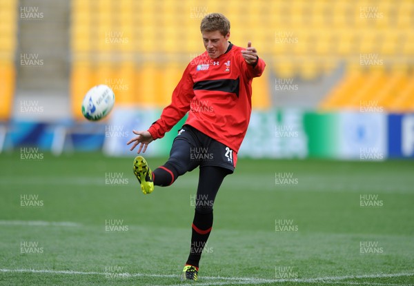 10.09.11 - Wales Rugby Captains Run - Rhys Priestland during training. 