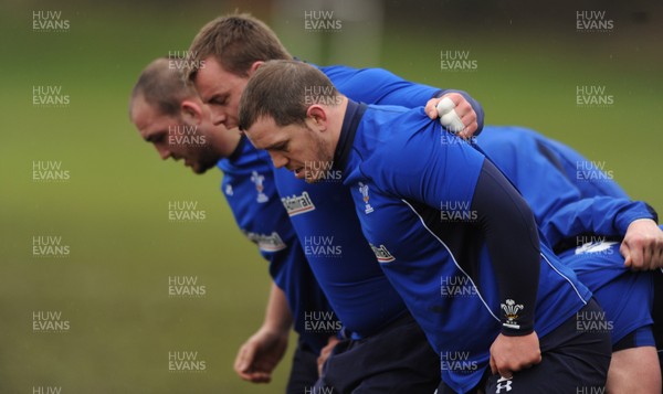 11.02.11 - Wales Rugby Captains Run - Craig Mitchell, Matthew Rees and Paul James during training. 