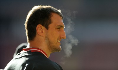 110212 - Wales Rugby Captains Run -Sam Warburton during training