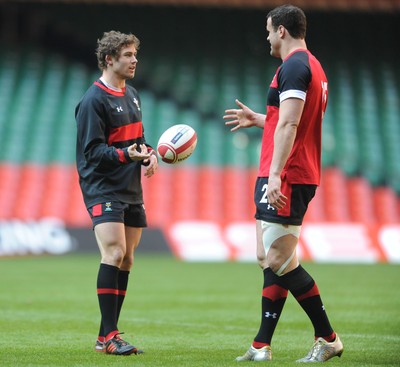 110212 - Wales Rugby Captains Run -Jamie Roberts and Leigh Halfpenny during training