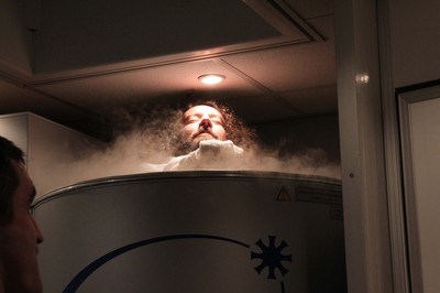 110212   Wales rugby TrainingAdam Jones in the mobile Cryotherapy Unit  at the Millennium Stadium