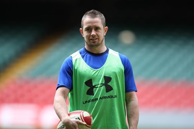 11.03.11 - Wales Captains Run -  Shane Williams during training session 