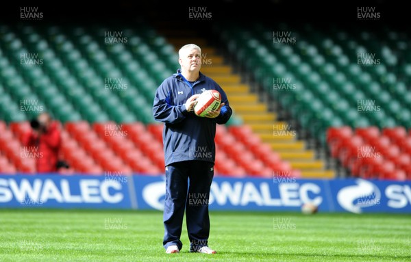11.03.11 - Wales Rugby Training - Wales head coach Warren Gatland during training. 