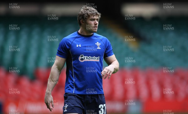 11.03.11 - Wales Captains Run -  Leigh Halfpenny during training session 