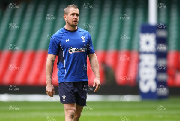 11.03.11 - Wales Captains Run -  Shane Williams during training session 