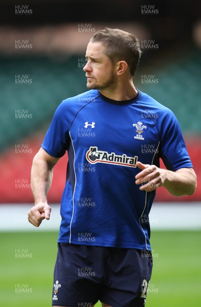 11.03.11 - Wales Captains Run -  Shane Williams during training session 