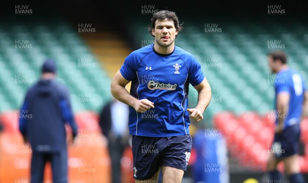 11.03.11 - Wales Captains Run -  Mike Phillips during training session 