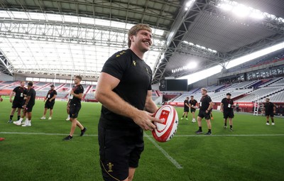 110725 - Wales Rugby Captains Run the day beofre their final tour match against Japan - Aaron Wainwright during training