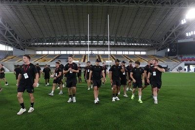 110725 - Wales Rugby Captains Run the day beofre their final tour match against Japan - Dewi Lake leads the team on the pitch