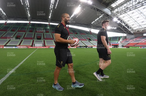 110725 - Wales Rugby Captains Run the day beofre their final tour match against Japan - Josh Macleod during training
