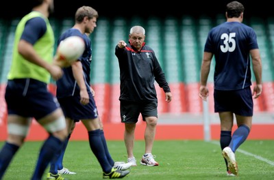 12.08.11 - Wales Rugby Captains Run - Head coach Warren Gatland during training. 
