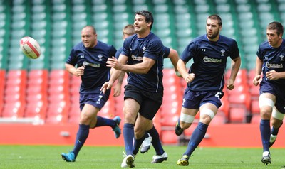 12.08.11 - Wales Rugby Captains Run - Mike Phillips during training. 