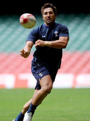 12.08.11 - Wales Rugby Captains Run - Gavin Henson during training. 