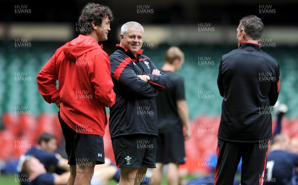 12.08.11 - Wales Rugby Captains Run - Head coach Warren Gatland during training. 