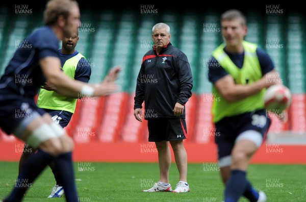 12.08.11 - Wales Rugby Captains Run - Head coach Warren Gatland during training. 