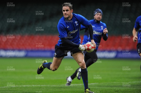 12.11.10 - Wales Rugby Training - Lee Byrne during training. 