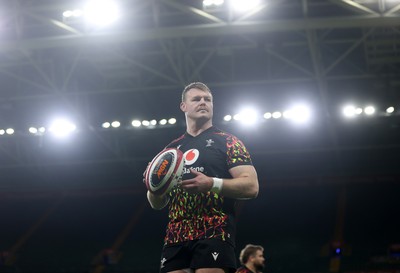 130326 - Wales Rugby Captains Run ahead of their last Six Nations game against Italy - Dewi Lake during training