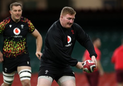 130326 - Wales Rugby Captains Run ahead of their last Six Nations game against Italy - Rhys Carre during training