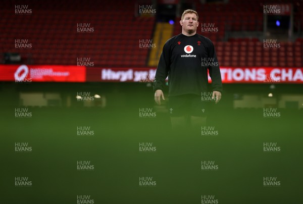 130326 - Wales Rugby Captains Run ahead of their last Six Nations game against Italy - Rhys Carre during training
