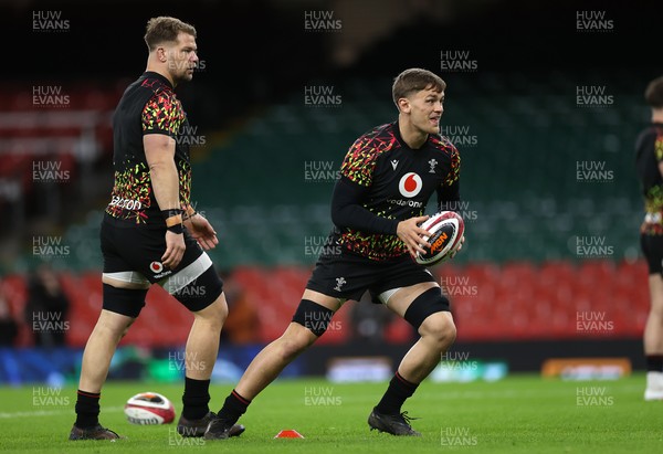 130326 - Wales Rugby Captains Run ahead of their last Six Nations game against Italy - Alex Mann during training