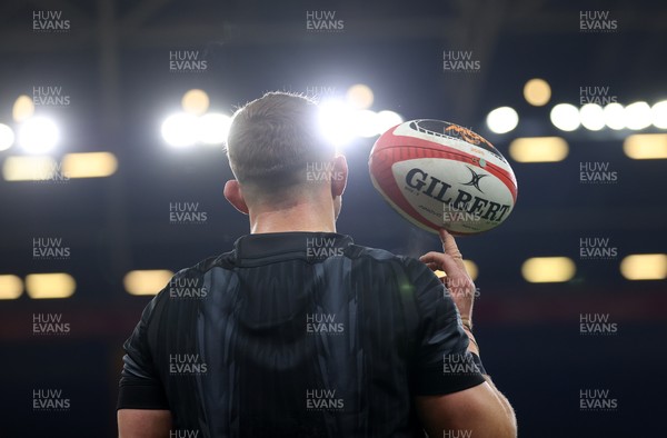 140325 - Wales Rugby Captains Run the day before their final Six Nations game against England - Elliot Dee during training