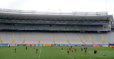 14.10.11 - Wales Rugby Captains Run - Wales players during training at Eden Park, Auckland. 